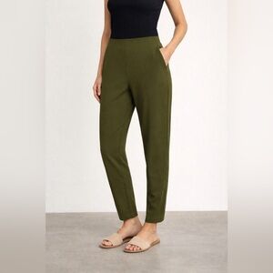 Nancy Bolen Vintage Inspired Minimalist Olive Green Cropped Pants Tapered